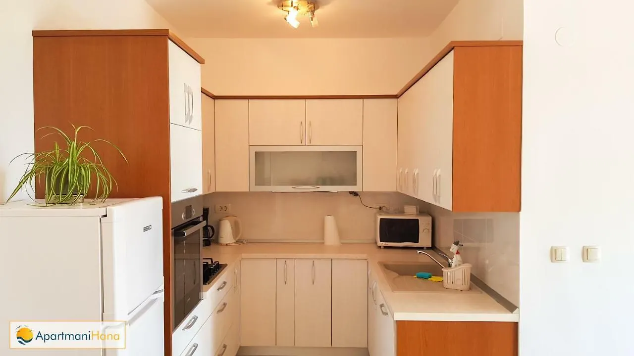 Apartman Hana Ika